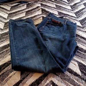 Women's Levi jeans